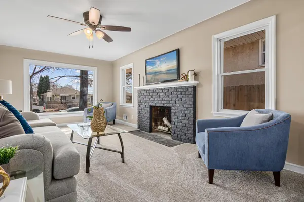 4827 N 6th ST, Minneapolis, MN 55430