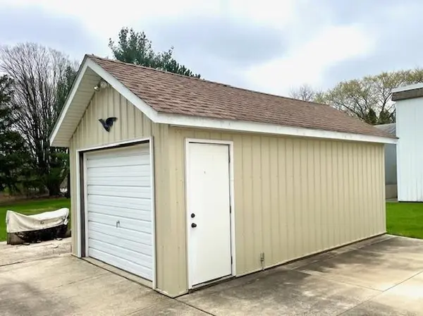 1207 4th ST SE, Austin, MN 55912