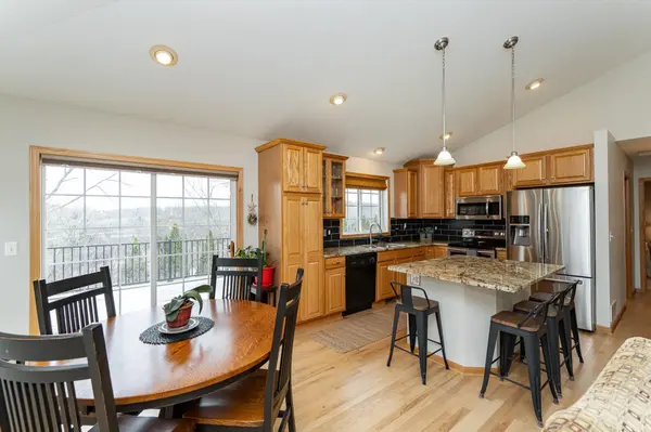 1313 Century Point LN NE, Rochester, MN 55906