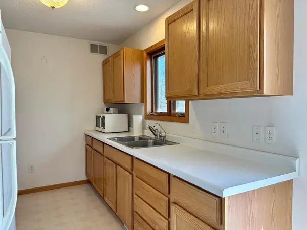 765 Linden ST, Isle, MN 56342