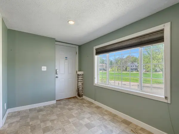 2326 Irving AVE N, Minneapolis, MN 55411