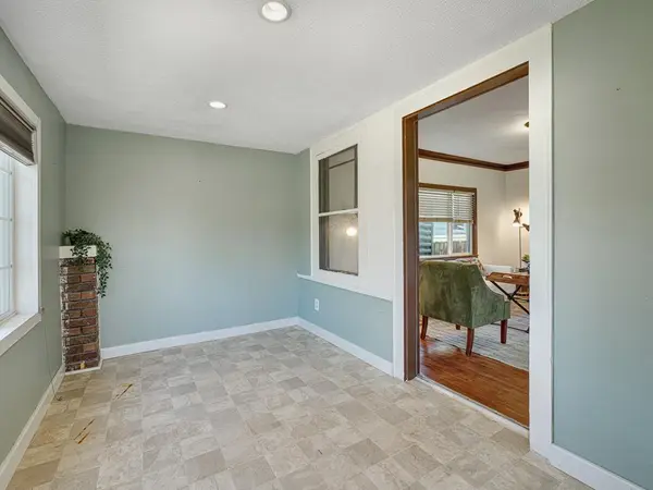 2326 Irving AVE N, Minneapolis, MN 55411