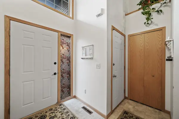 8366 Parkview AVE NE, Elk River, MN 55330