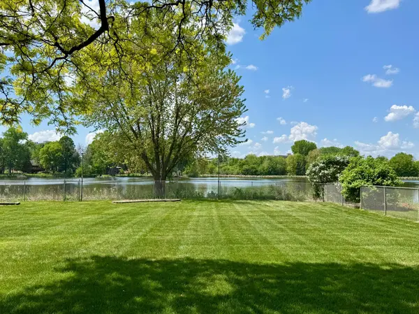 4725 Hibiscus AVE, Edina, MN 55435