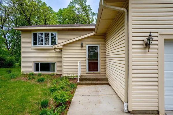 14447 186th AVE NW, Elk River, MN 55330