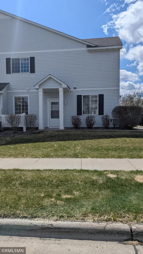 18061 96th AVE N, Maple Grove, MN 55311