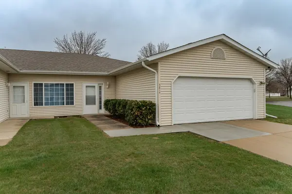 5814 Melena CT NW, Rochester, MN 55901