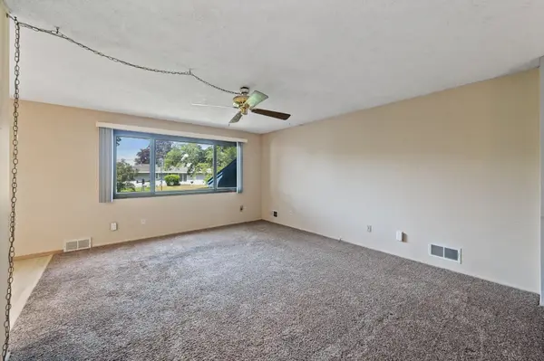 6433 Fremont AVE N, Brooklyn Center, MN 55430