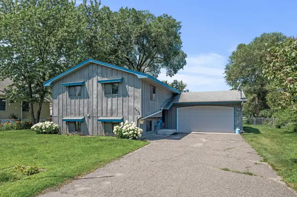 6433 Fremont AVE N,  Brooklyn Center,  MN 55430