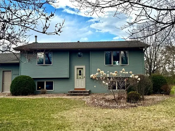 8820 Ogren AVE NE, Elk River, MN 55330