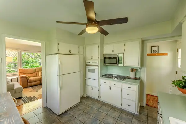 757 Lexington Pkwy S, Saint Paul, MN 55116