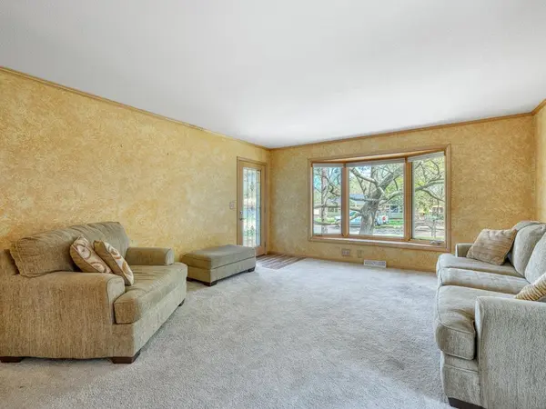 3009-3011 Kentucky AVE N, Crystal, MN 55427