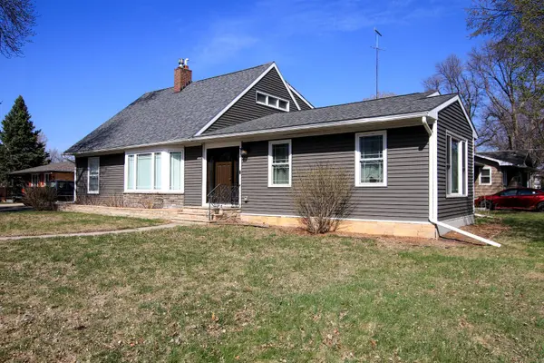311 10th ST S, Olivia, MN 56277