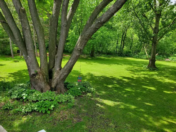 9433 Fox Valley DR, Corcoran, MN 55340