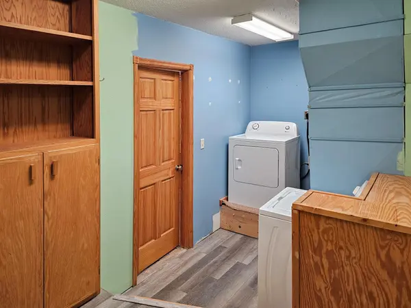275 S Railway Ave, Vergas, MN 56587