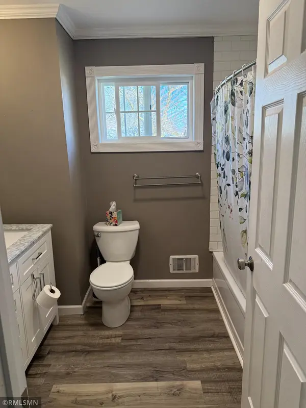 540 S 9th ST, Bird Island, MN 55310