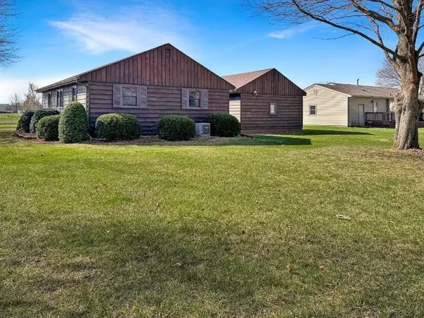1254 S State ST, Fairmont, MN 56031