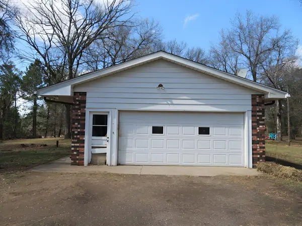 1202 4th AVE N, Princeton, MN 55371