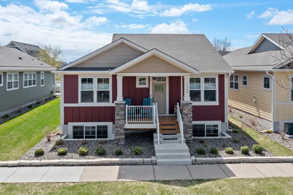 15590 Duck Trail LN, Apple Valley, MN 55124