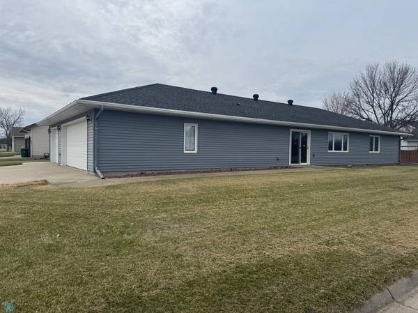 1033 Tower WAY,  Breckenridge,  MN 56520