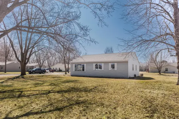 905 Willow WAY, Benson, MN 56215