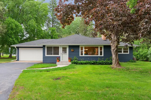 17810 11th AVE N, Plymouth, MN 55447