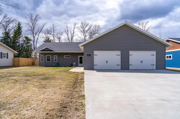 1603 Hoven LN,  Crookston,  MN 56716