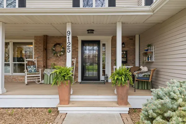 9125 Kingsview LN N, Maple Grove, MN 55369