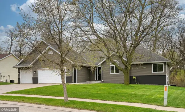 2546 Pine Ridge BLVD, Red Wing, MN 55066