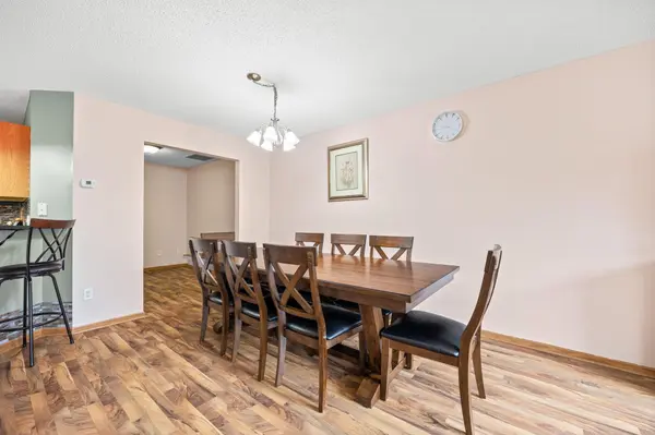14947 Pinto LN, Savage, MN 55378