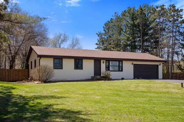 2748 Crosstown BLVD NE, Andover, MN 55304