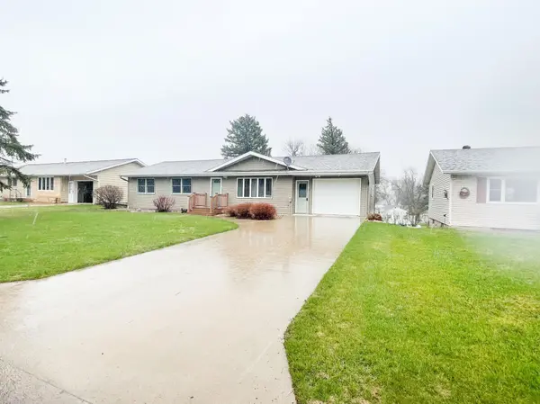 522 Connecticut AVE, Adrian, MN 56110