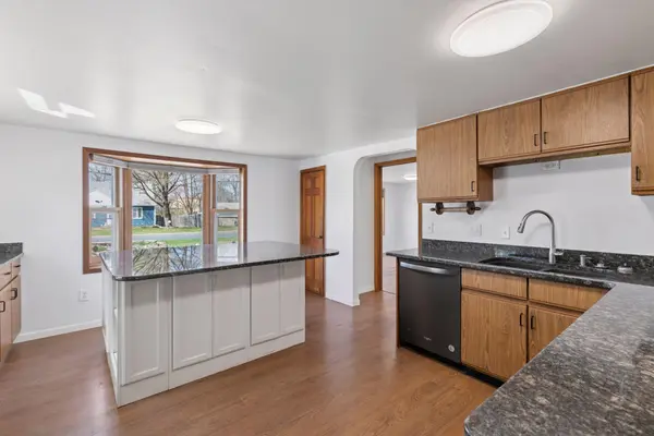 8307 Wentworth AVE S, Bloomington, MN 55420