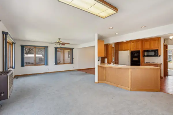 6020 Ensign AVE N, New Hope, MN 55428