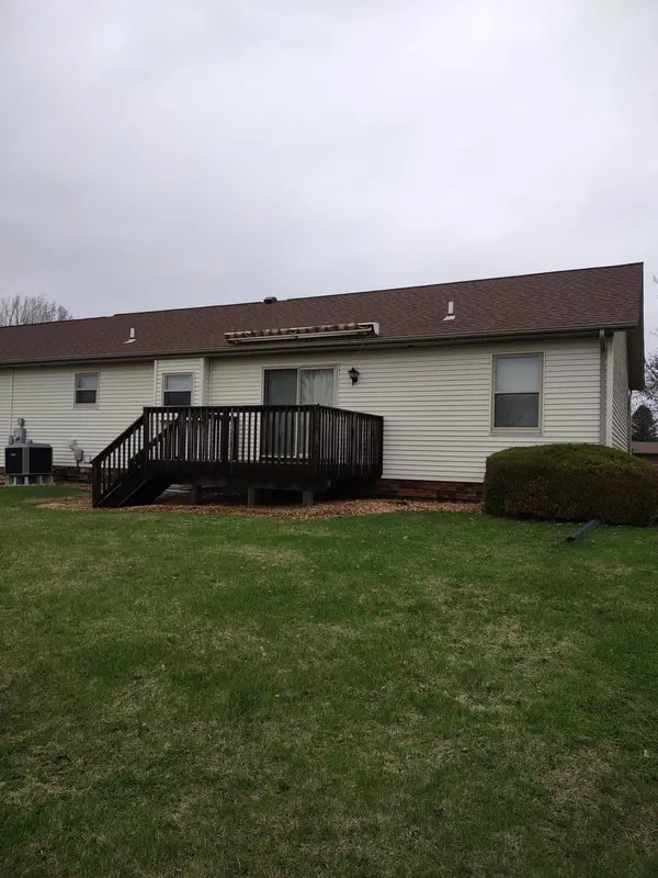 737 Hackberry ST, Dawson, MN 56232