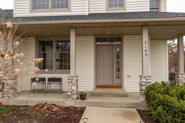 5149 Manor Brook DR NW, Rochester, MN 55901