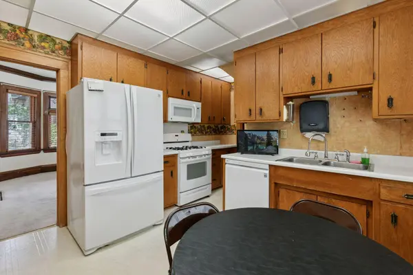 945 Sherburne AVE, Saint Paul, MN 55104