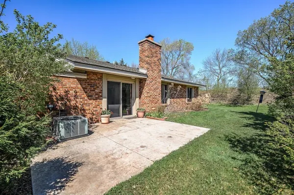 1940 Harbor LN N, Plymouth, MN 55447