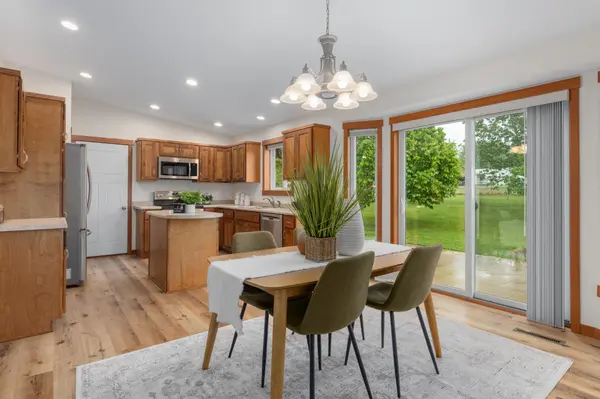 1715 107th ST, New Richmond, WI 54017