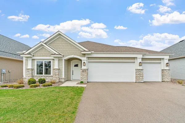 4613 Foxglove DR, Minnetrista, MN 55331