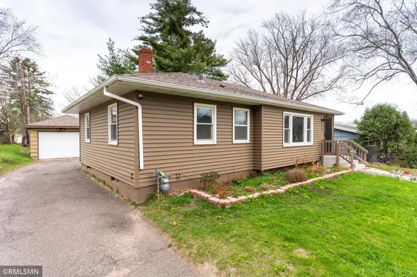 1591 Ivy AVE E, Saint Paul, MN 55106