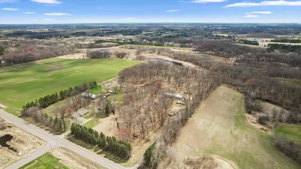 10276 221st AVE NW, Elk River, MN 55330