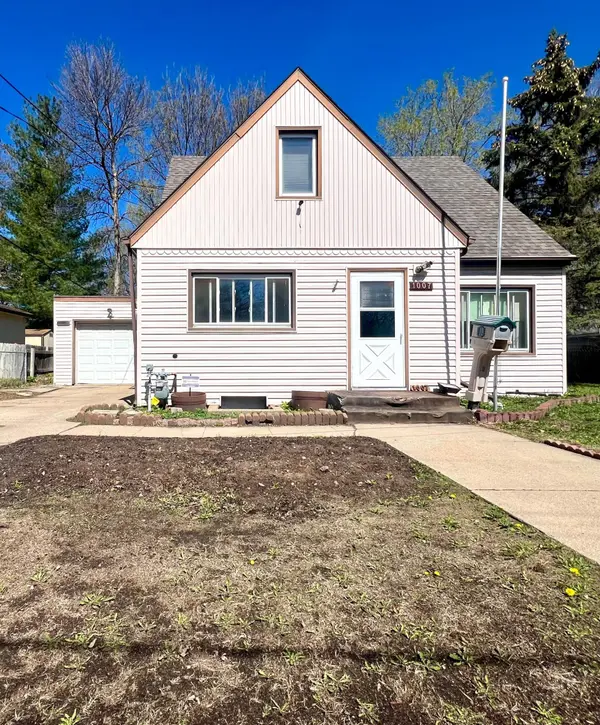 1007 6th ST N, Saint Cloud, MN 56303