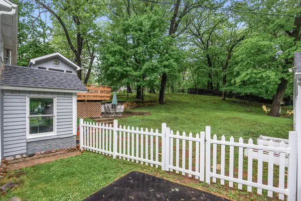 6194 Lynwood BLVD, Mound, MN 55364