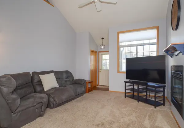 13154 Meadowood Curve NW #7, Coon Rapids, MN 55448