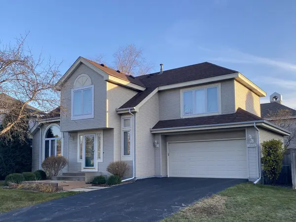 15735 16th PL N, Plymouth, MN 55447