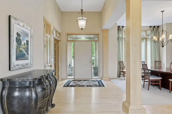 809 Saint Moritz, Victoria, MN 55386