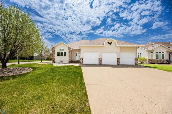 545 43rd AVE S, Moorhead, MN 56560