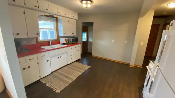 418 8th ST, Brewster, MN 56119