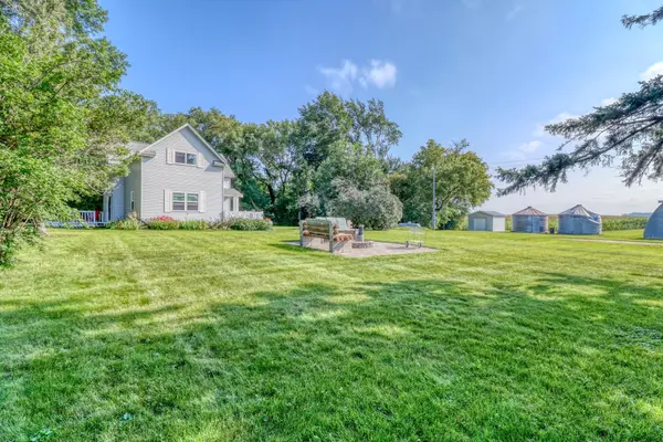 11523 370th ST, Rothsay, MN 56579